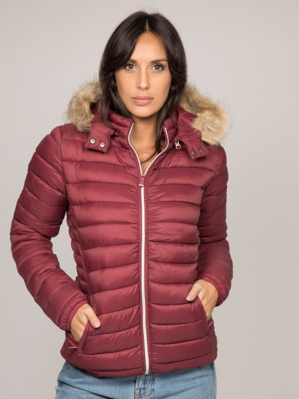 Doudoune légère capuche...