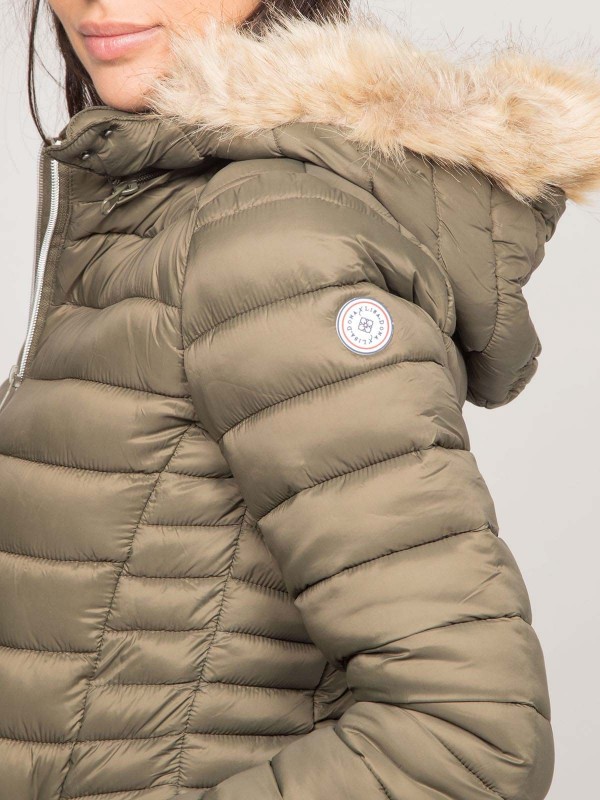 Doudoune légère capuche...