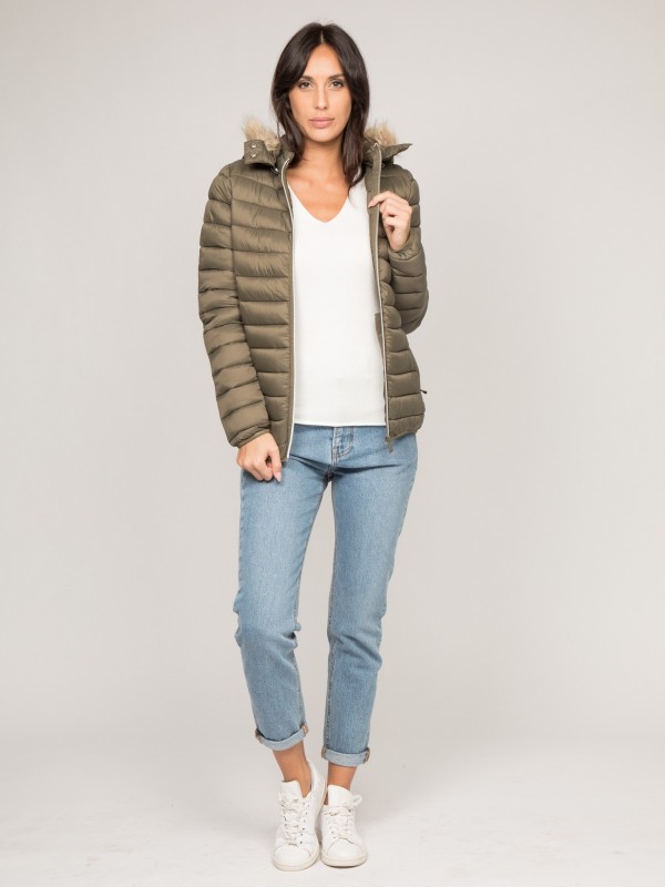 Doudoune légère capuche...