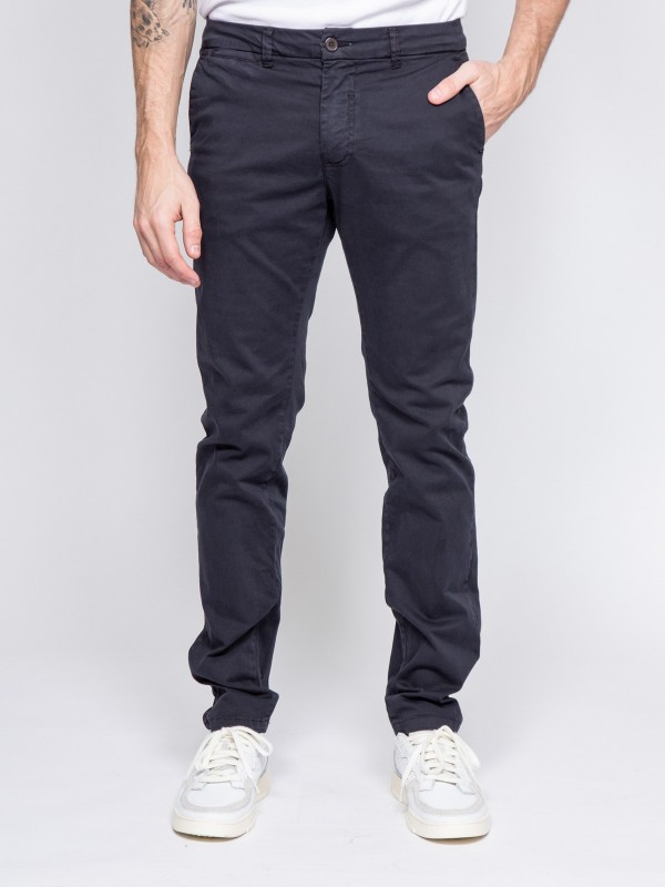 Pantalon chino coupe...