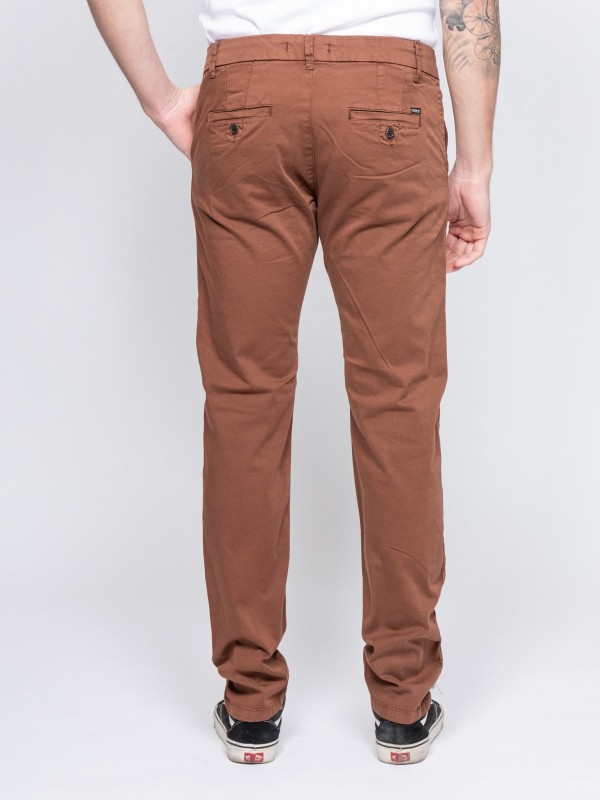 Pantalon chino coupe...