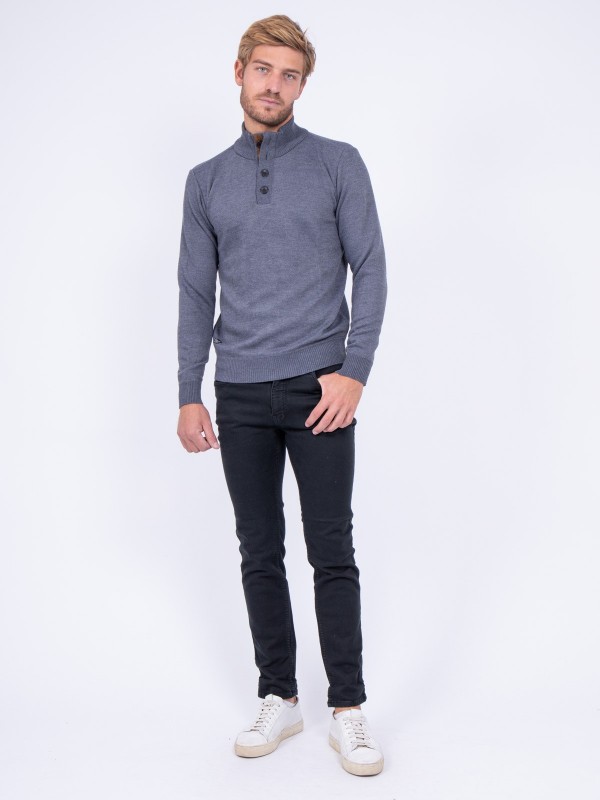 Pull col montant boutons...