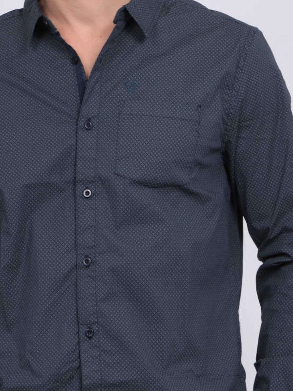 Chemise manches longues...