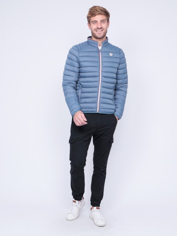 Doudoune légère col montant...