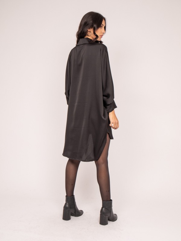 Robe chemise courte satin...
