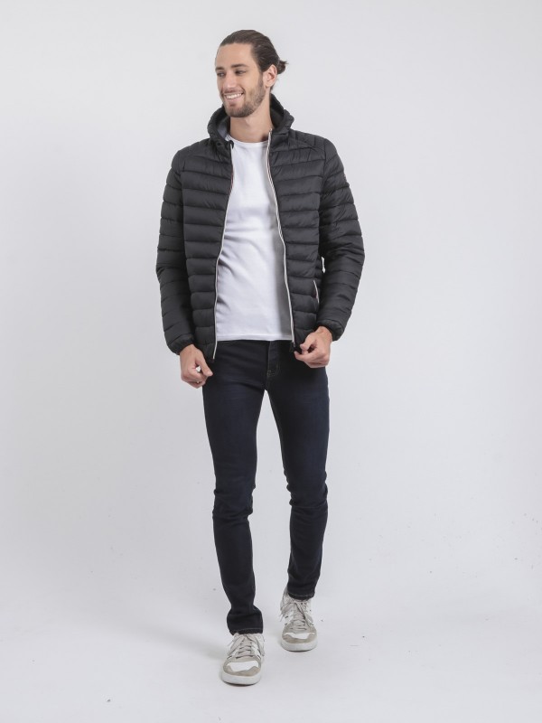 Doudoune légère capuche...