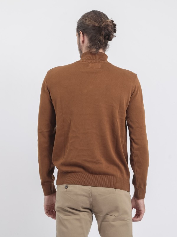 Pull col roulé pur coton...