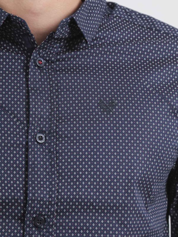 Chemise manches longues...