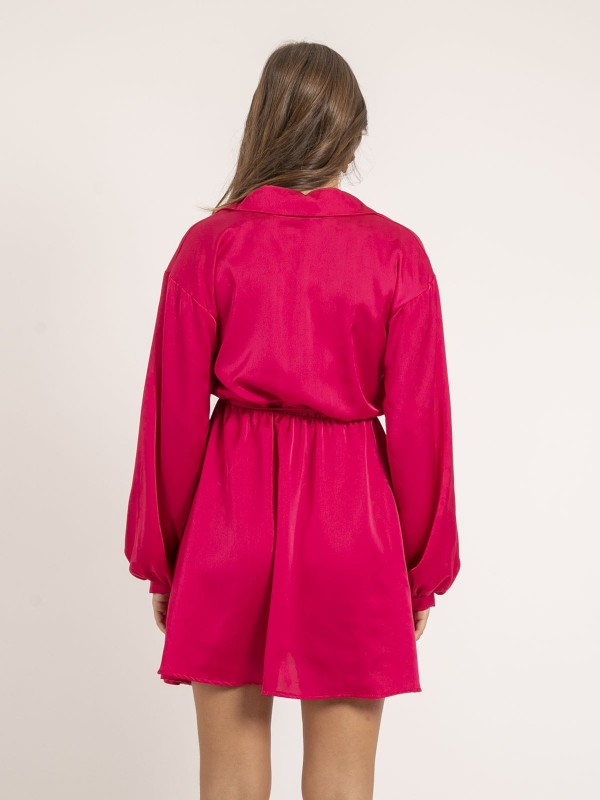 Robe chemise courte satin...