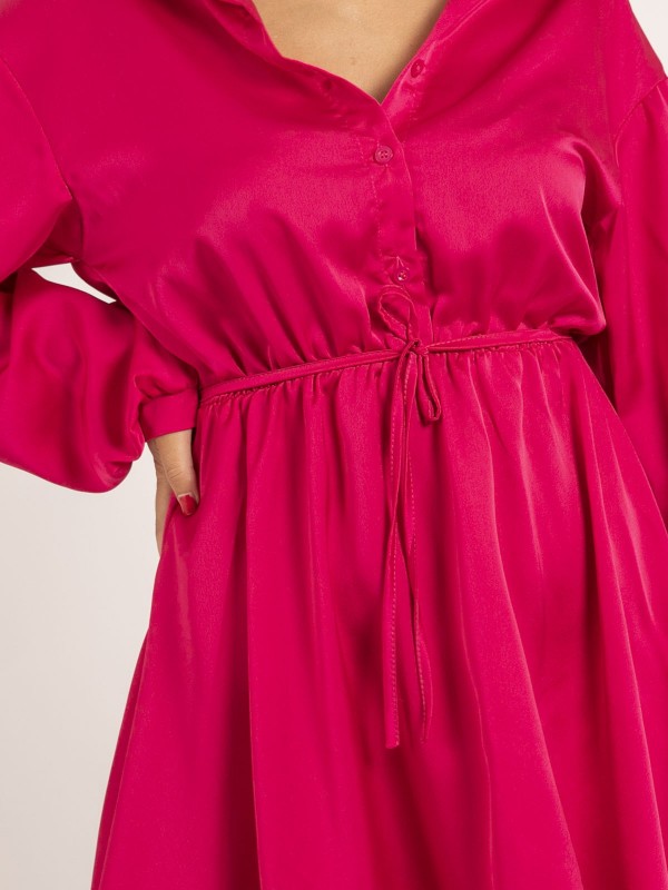 Robe chemise courte satin...