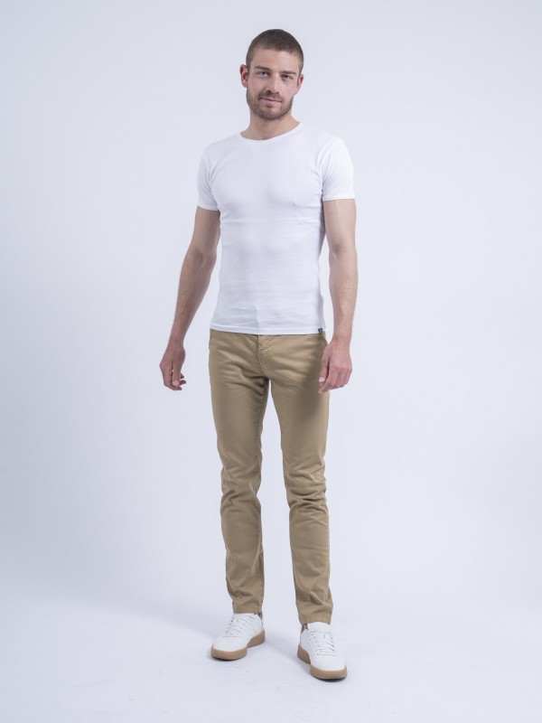 Pantalon chino coupe...