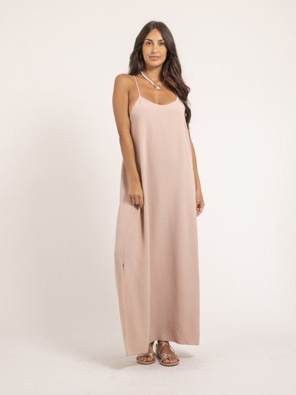 Robe longue à bretelles...