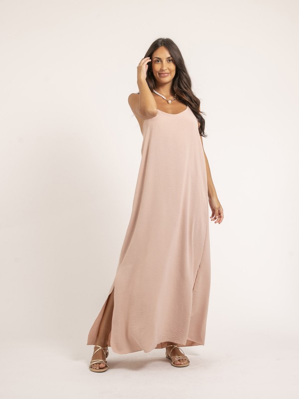 Robe longue à bretelles...