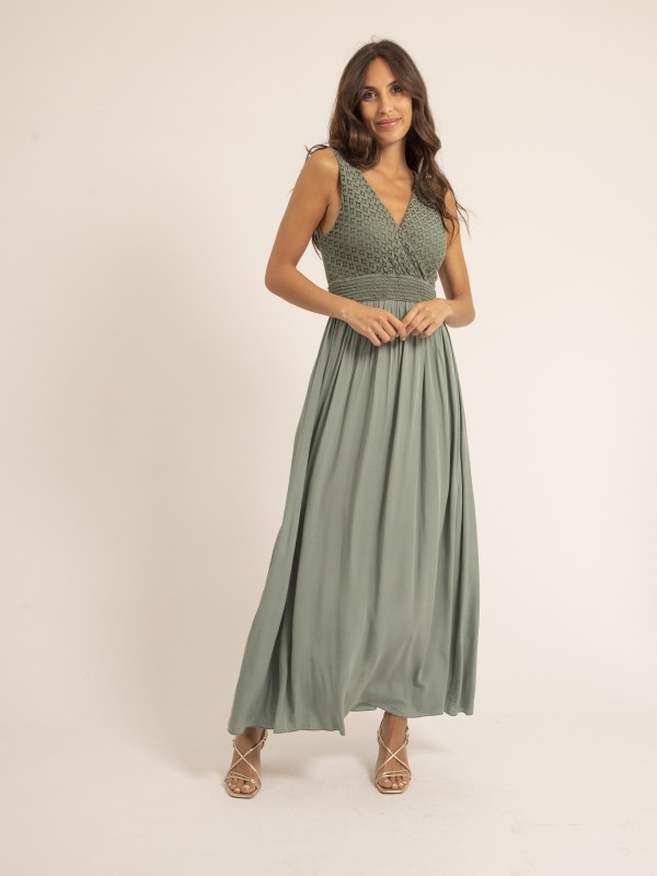 Robe longue en dentelle...