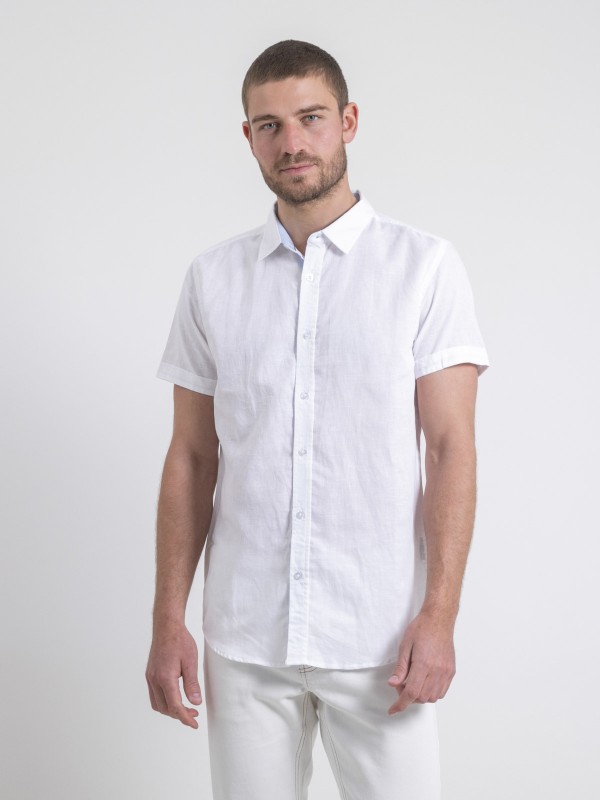 Chemise manches courtes...