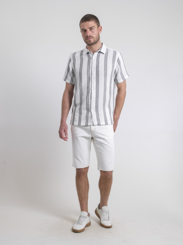 Chemise manches courtes...