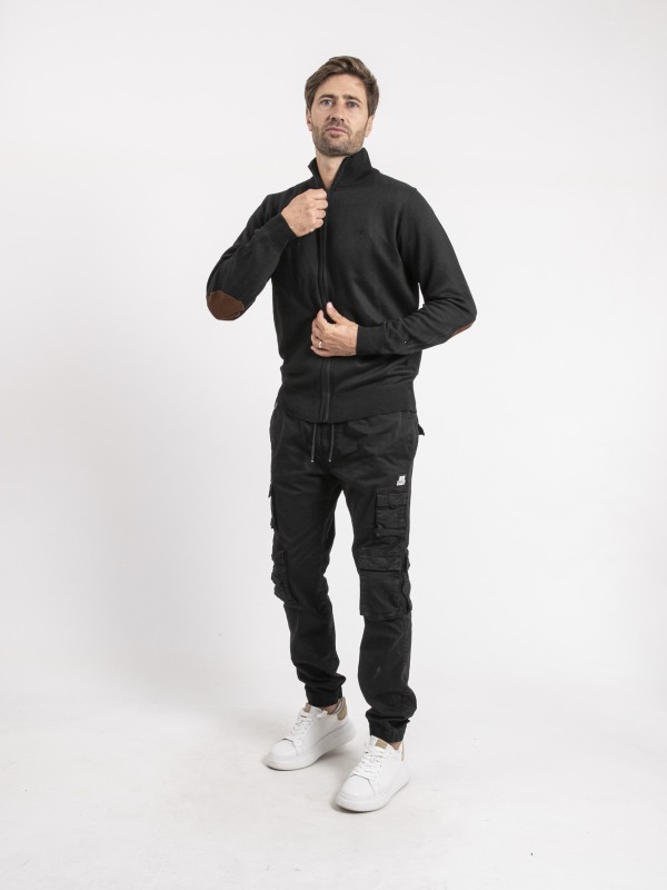 Gilet zippé col montant...