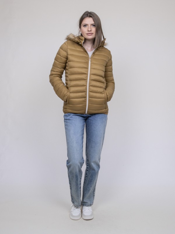 Doudoune légère capuche...