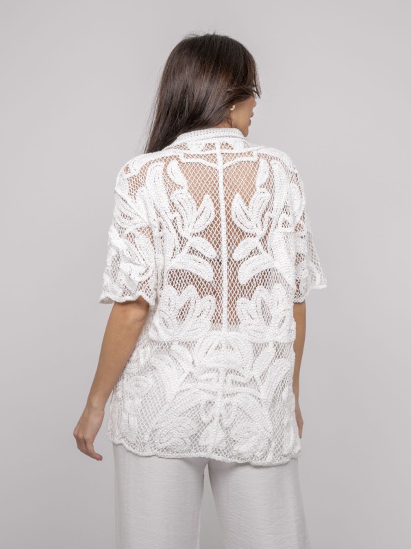 Chemise en crochet manches...