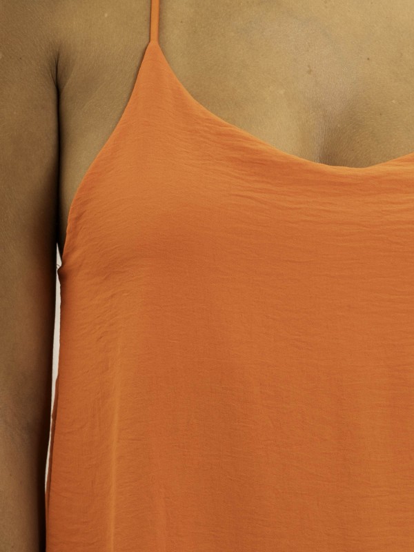 Robe longue à bretelles...