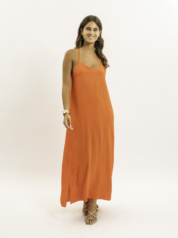 Robe longue à bretelles...