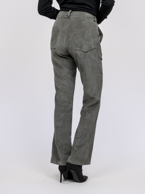 Pantalon velours côtelé...