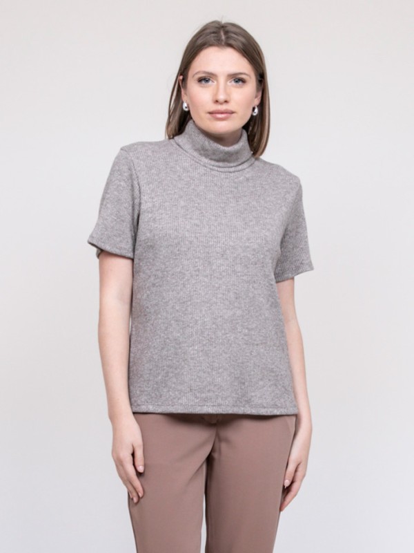 Top col roulé manche courte...