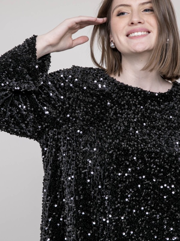 Robe courte à sequins...