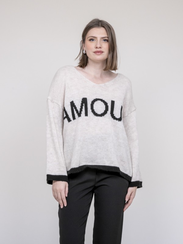 Pull inscription AMOUR...