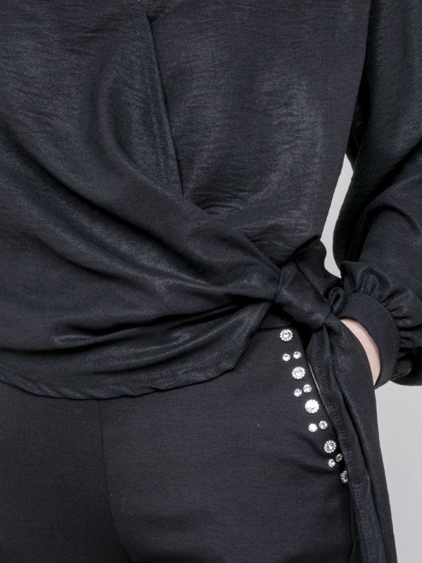 Blouse satinée ONESTA - Noir