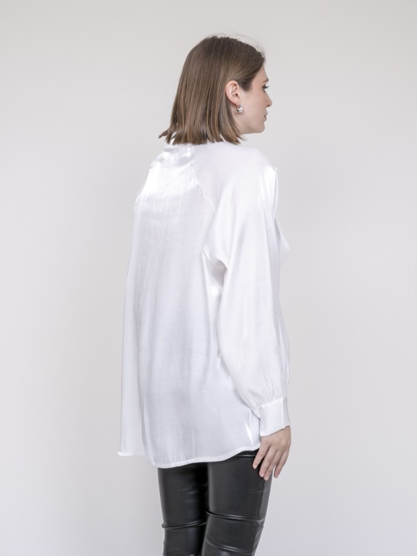 Chemise col lavallière...