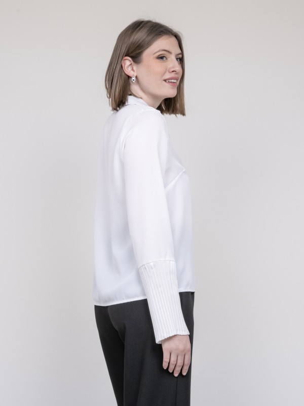 Chemise manches plissées...