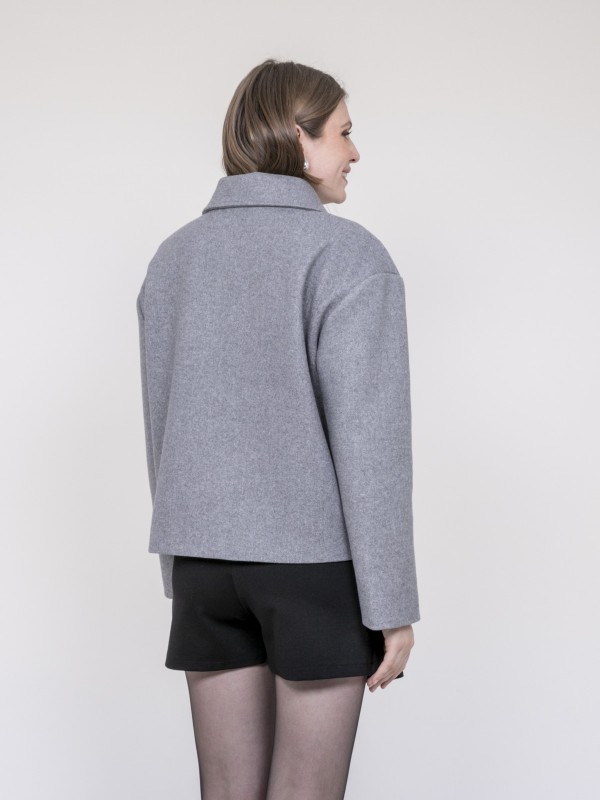 Veste courte effet laine...