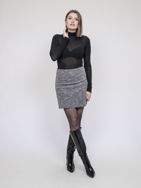 Jupe courte texturée...