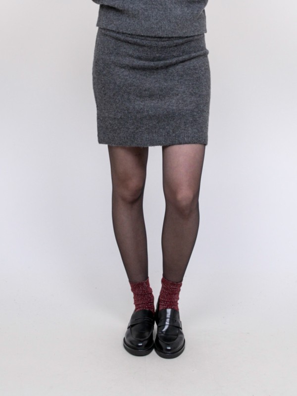 Jupe courte en maille...