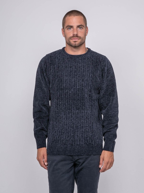 Pull ras de cou avec...