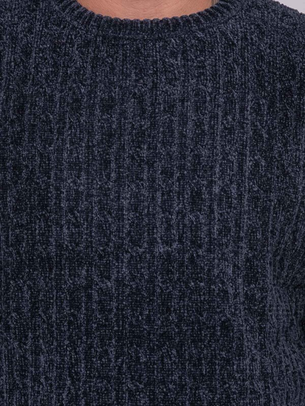 Pull ras de cou avec...