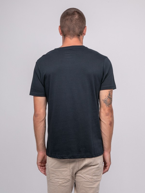 T-shirt manches courtes...