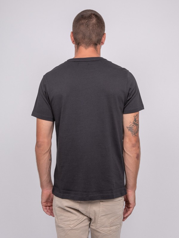 T-shirt manches courtes...