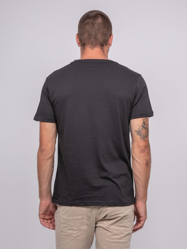 T-shirt manches courtes...