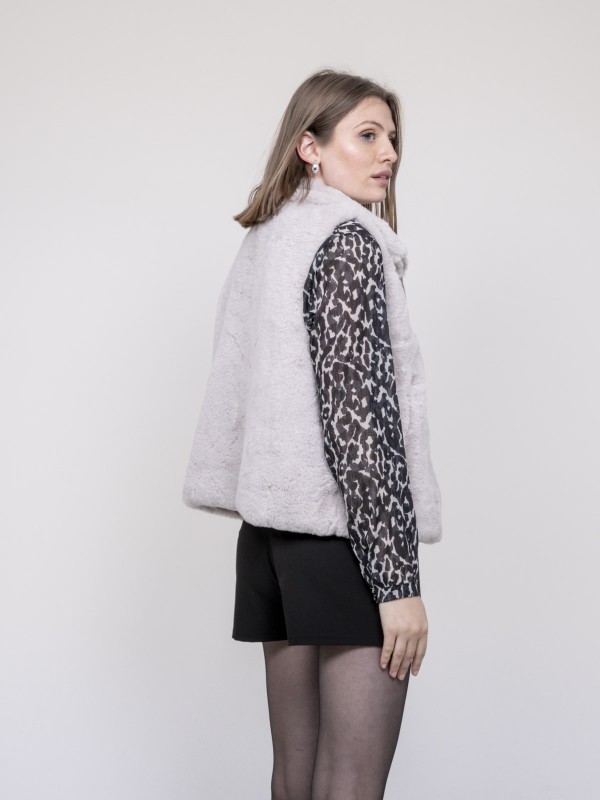 Veste sans manche fausse...