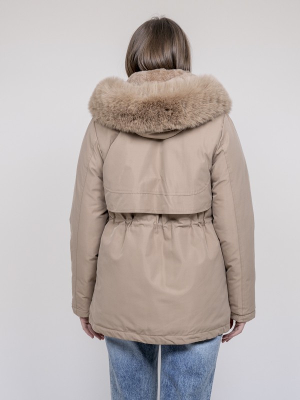 Parka à capuche avec fausse...