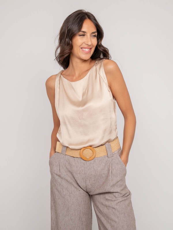 Top sans manches effet...