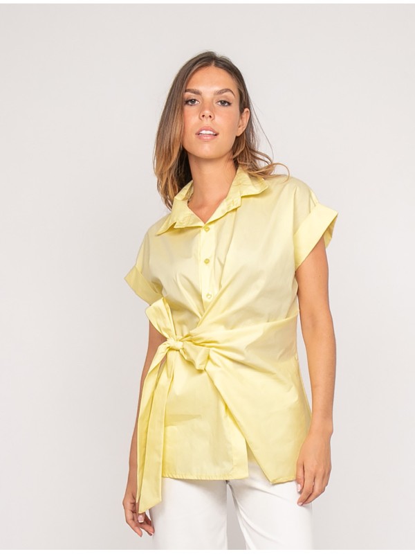 Chemise manches courtes...