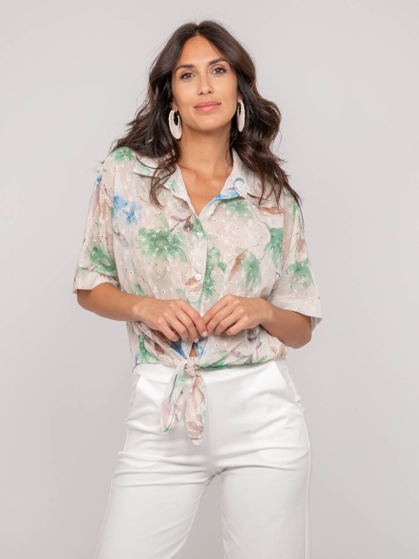 Chemise motif avec broderie...