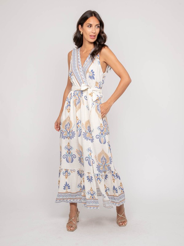 Robe sans manches motif...