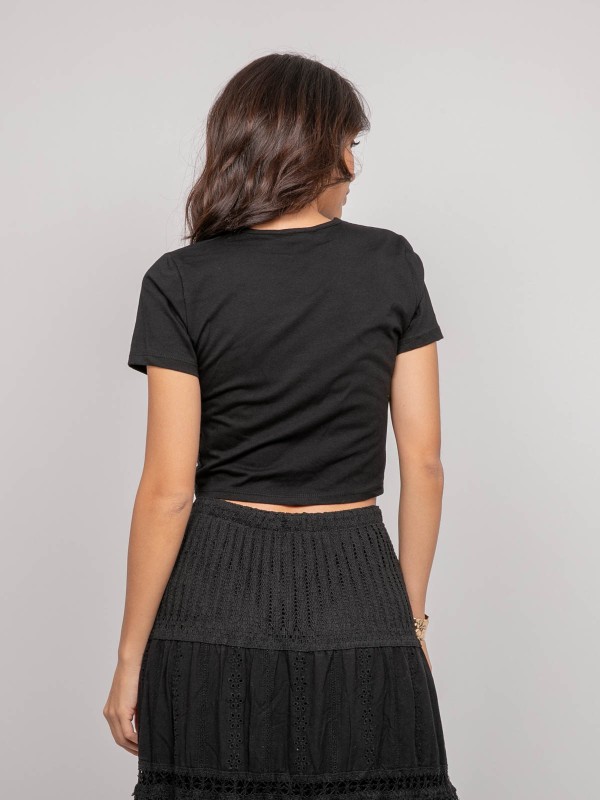 T-shirt détail bijoux...