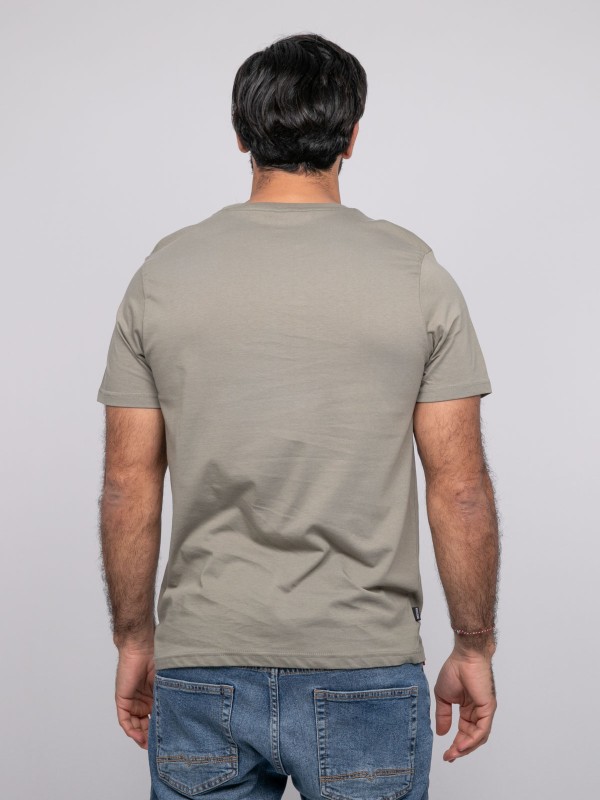 T-shirt manches courtes...