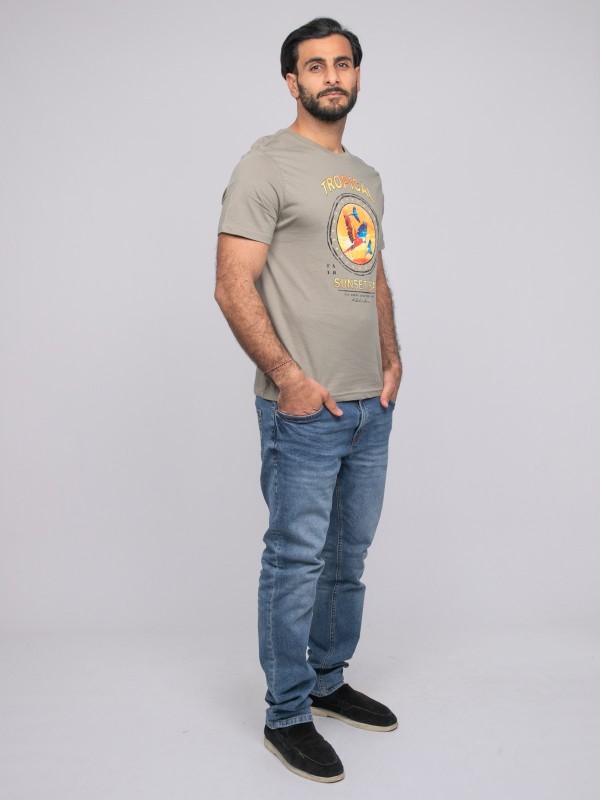 T-shirt manches courtes...