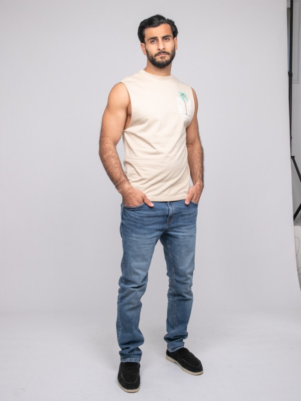 T-shirt sans manches...